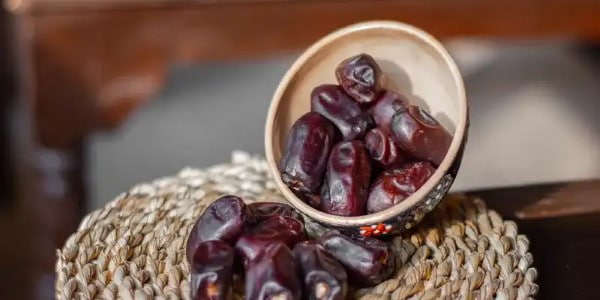 تصویر 4 از قیمت خرید خرمای مضافتی جهرم + فروش ویژه